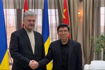 Петро Порошенко і посол КНР