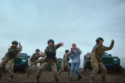 Фрагмент из клипа