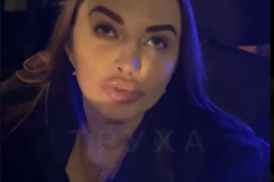 дівчина