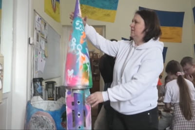 разрисовывают снаряды