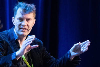 Люк Хардинг