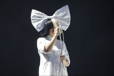 Певица Sia