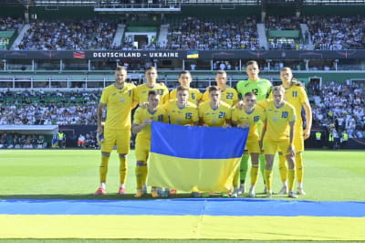 Збірна України з футболу