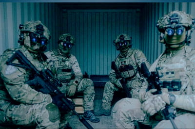 Незламна країна