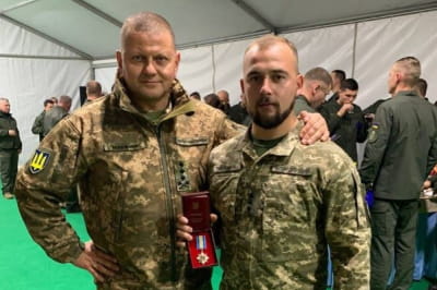 Главнокомандующий ВСУ Валерий Залужный и заместитель командира 47-й бригады Иван Шаламага