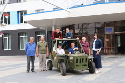 Студенти з Луцька зібрали автомобіль для ЗСУ