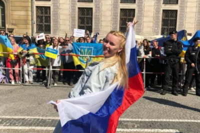 Блогерка прохорова