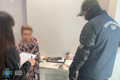 СБУ разоблачила консулку Украины