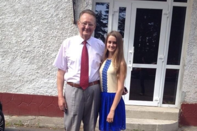 Катерина Сива з дідусем Миколою Сивим