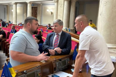 партійці "ЄС"