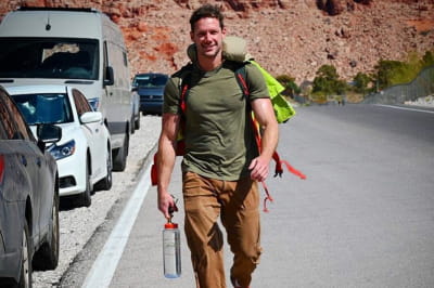 Джонни Вактор