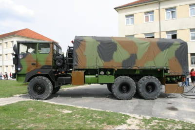 Вантажівка Camions TRM 10000