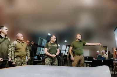 Сирський на фронті