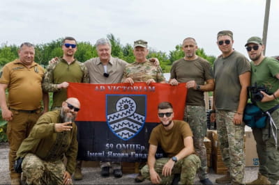 Порошенко с военными