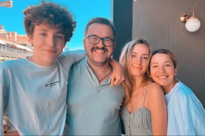 Олександр Пономарьов з дітьми