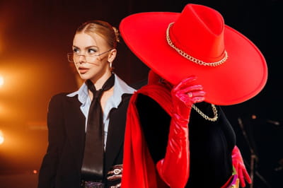 Маша Кондратенко та Klavdia Petrivna