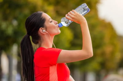 Пластикова пляшка