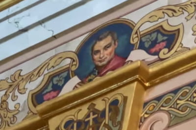 Одно из изображений бизнесменов