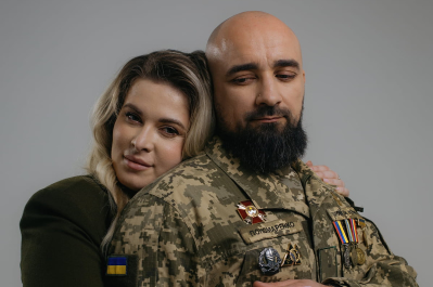 Юлия Карпова трогательно поздравила Сергея Пономаренко