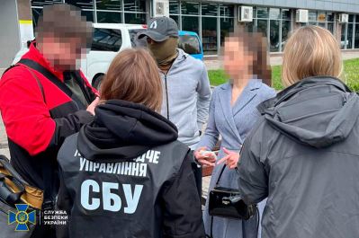 у Сумах затримали посадовицю вишу