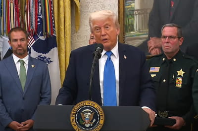 Дональд Трамп під час пресконференції