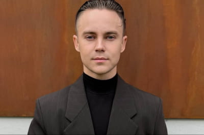 Артем Пивоваров