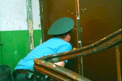 Забирали житло