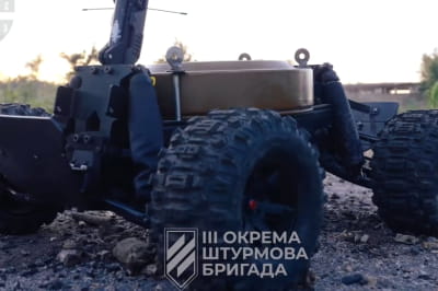 Робот ЗСУ захопив у полон росіян