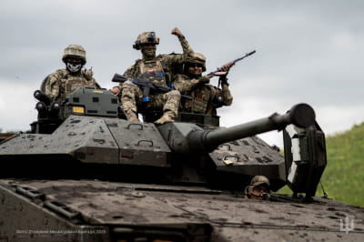 Бронемашина CV90