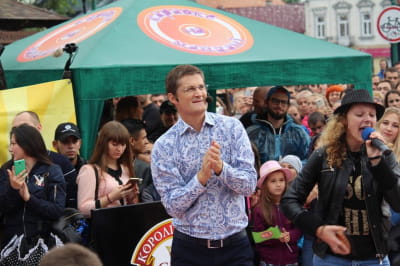 "Караоке на Майдані"  Ігор Кондратюк