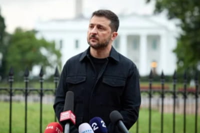 Зеленский во время брифинга в Вашингтоне