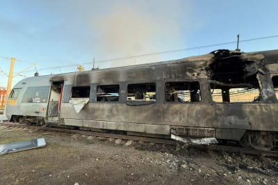 Пошкоджено потяг Інтерсіті+