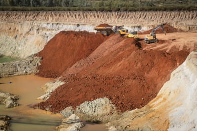 Американцам показали месторождения в Украине