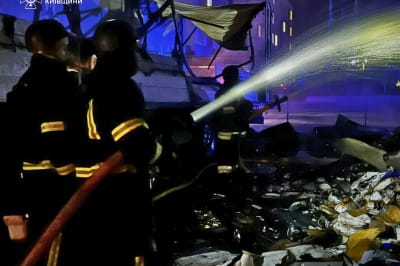 рф обстреляла спасателей в Киевской области