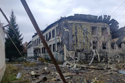 Последствия обстрела Донбасса