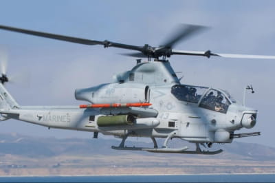 Ударный вертолет AH-1Z Viper
