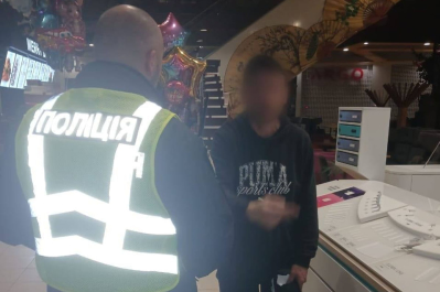 Затримали порушника, який кинув страйкбольну гранату в ТЦ