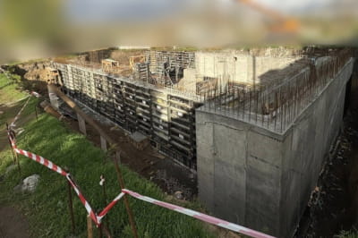 В деоккупированных общинах Херсонской области продолжается строительство 10 укрытий в учебных заведениях