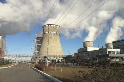 Атомна електростанція