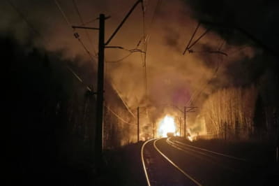 На росії вибухнув потяг з нафтоцистернами