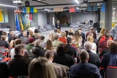 Марина Порошенко зустрілась з волонтерами