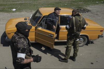 Російські окупанти "шмонають" жителів Херсонщини