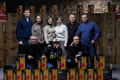 Депутаты от "Евросолидарности" передают газовые горелки