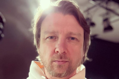 Владимир Петров