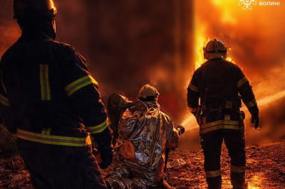 Обстріл, атака, пожежа