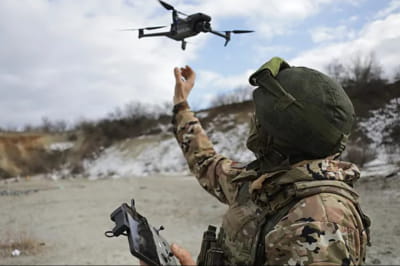 Оператор российского БПЛА "Сварог"