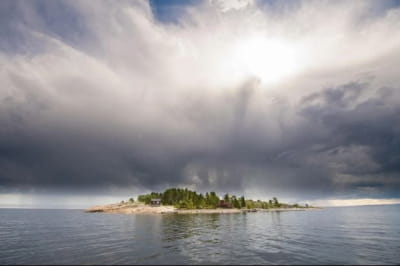 Життя на острові у Швеції