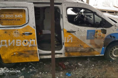 Враг атаковал автомобиль "Укрпочты"