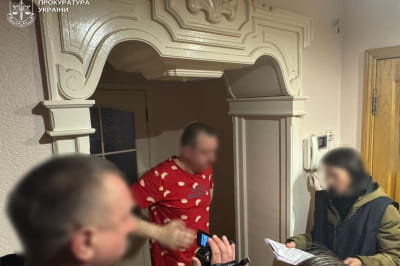 Продавали неіснуючі дрони та авто