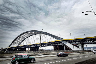 Небезпечна знахідка поблизу Подільсько-Воскресенського моста